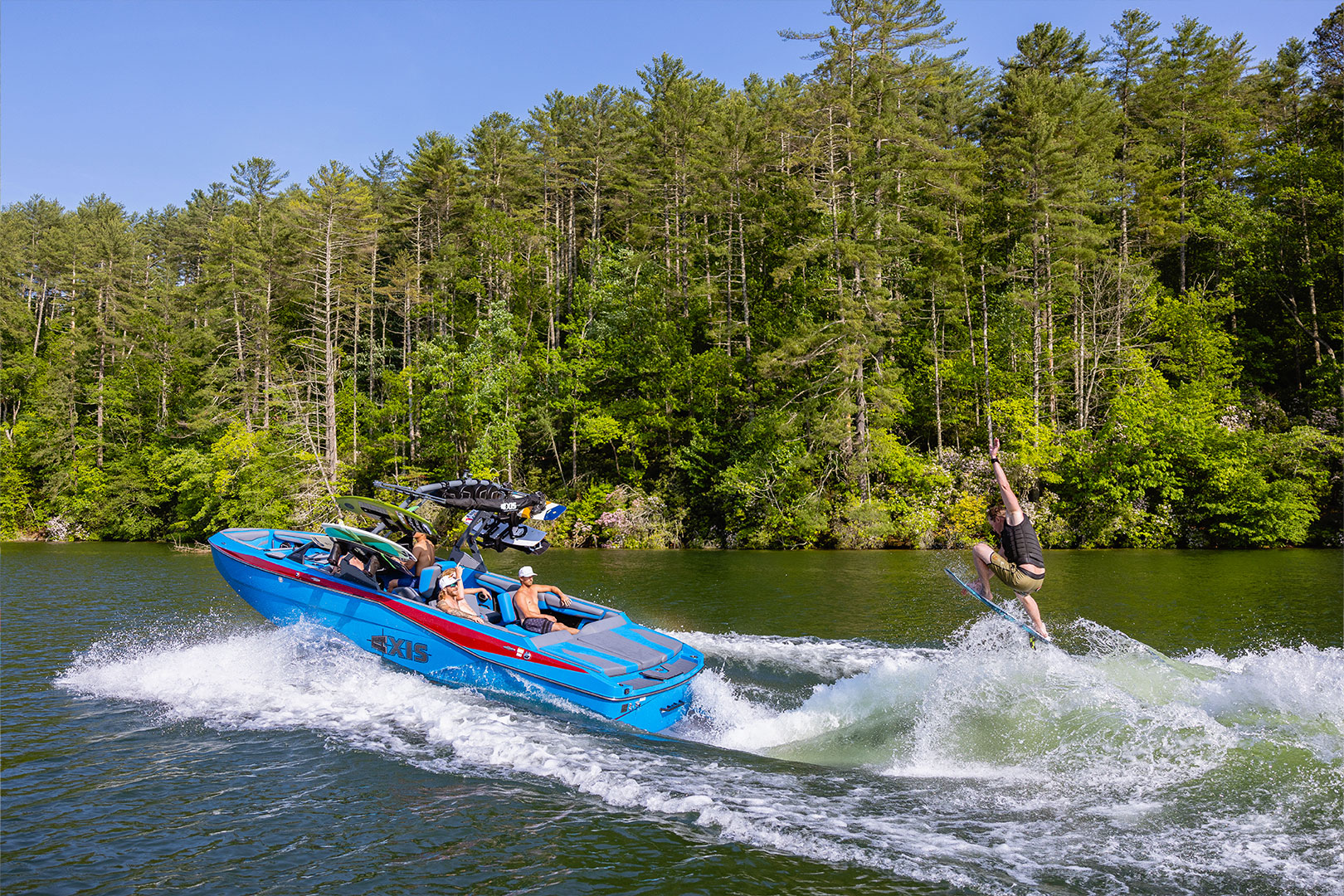 Axis T250 Largest Axis Ever Built 25Foot Wakesurf & Wakeboard Boat